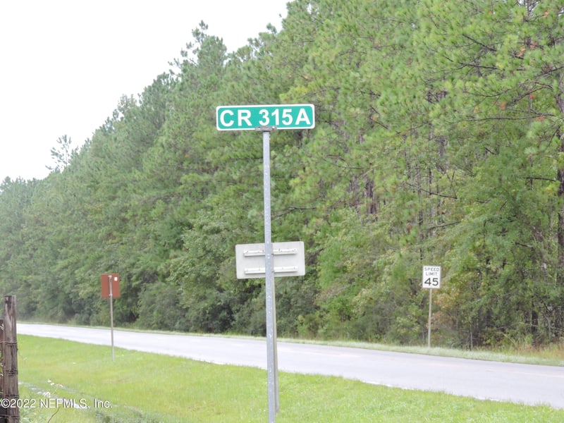 3725 Co Rd 315a, Green Cove Springs, FL 32043