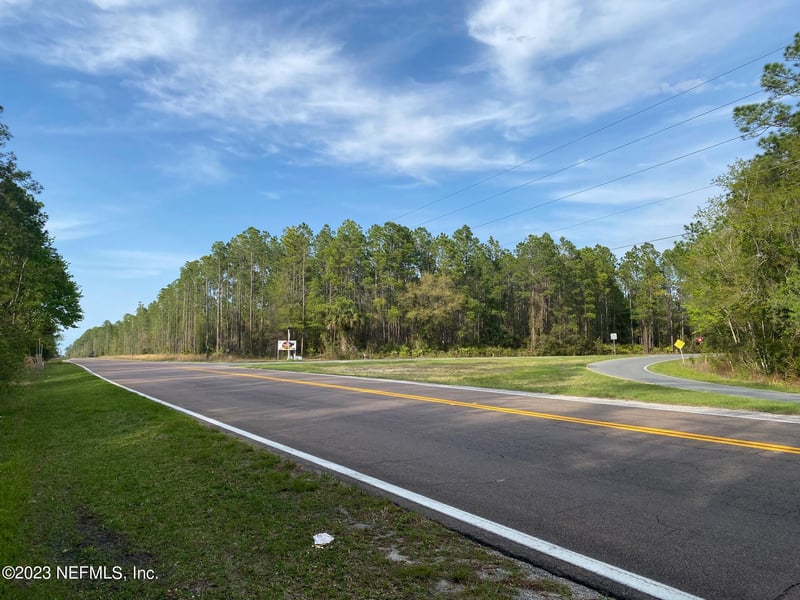 AAA Cr 315 , Interlachen, FL 32148
