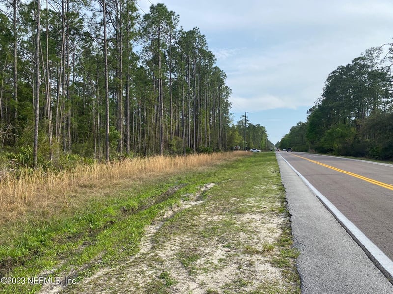 AAA Cr 315 , Interlachen, FL 32148