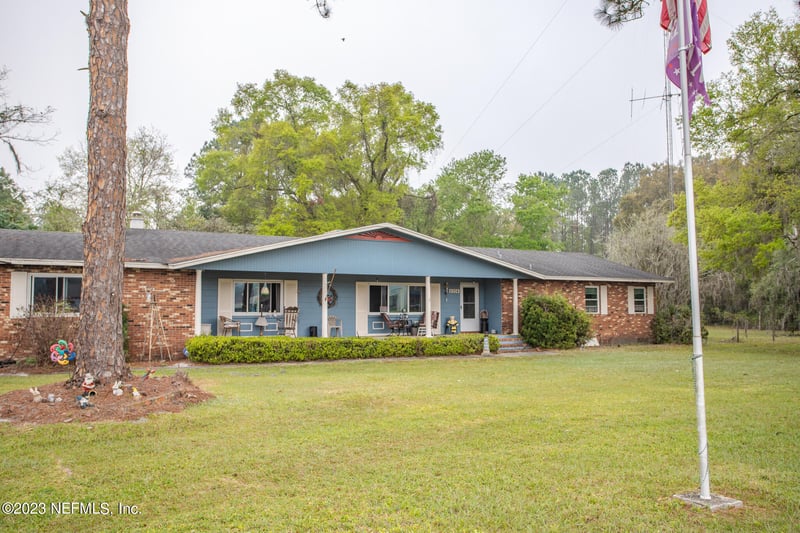 6004 Us 301 , Hawthorne, FL 32640