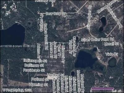 211-215 Missouri Ave, Hawthorne, FL 32640