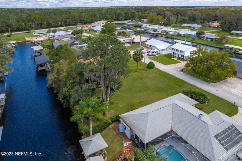 114 Orange Dr, East Palatka, FL 32131