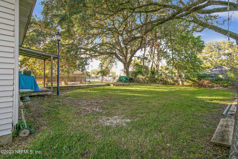 1451 Roxie St, Jacksonville, FL 32233