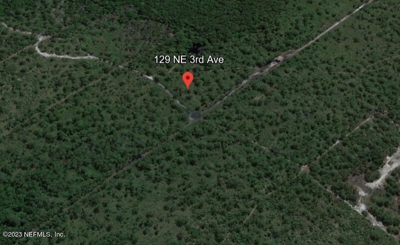 129 3rd Ave, Palatka, FL 32177