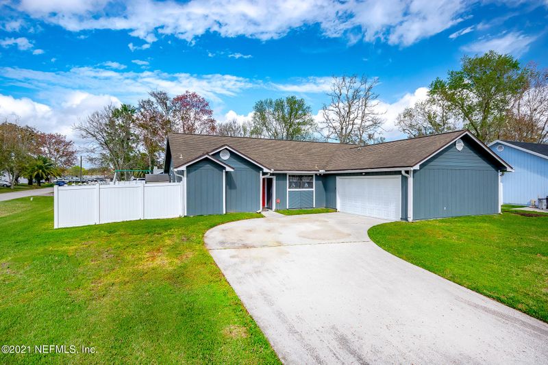 2026 Ashton St, Middleburg, FL 32068