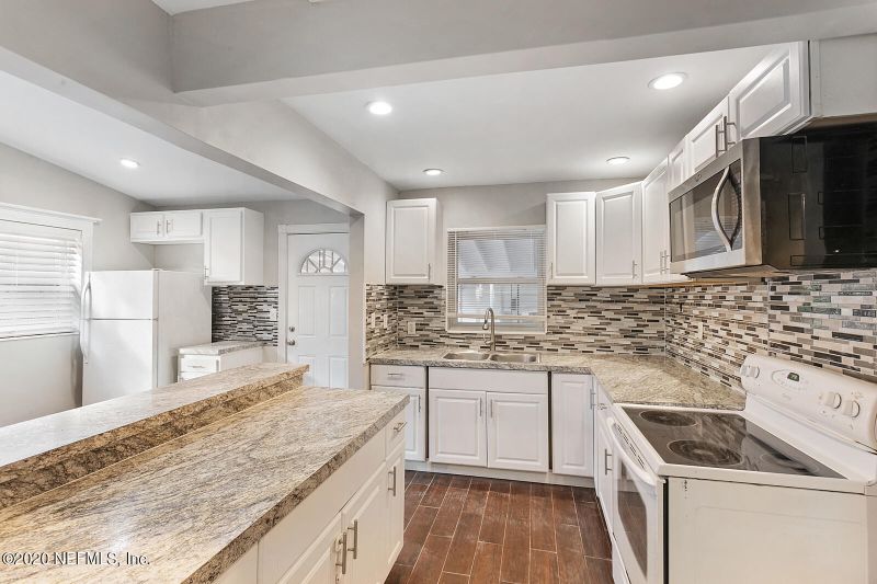 2029 Leon Rd, Jacksonville, FL 32246