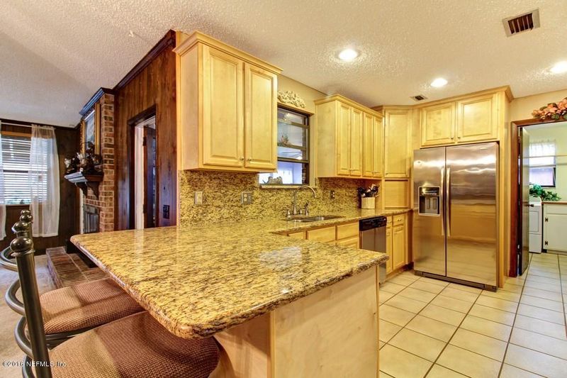 2033 Seven Oaks Ct, Orange Park, FL 32073
