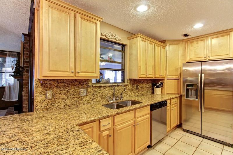 2033 Seven Oaks Ct, Orange Park, FL 32073