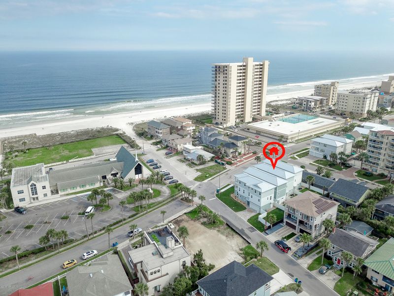 2034 1st St N, Jacksonville Beach, FL 32250