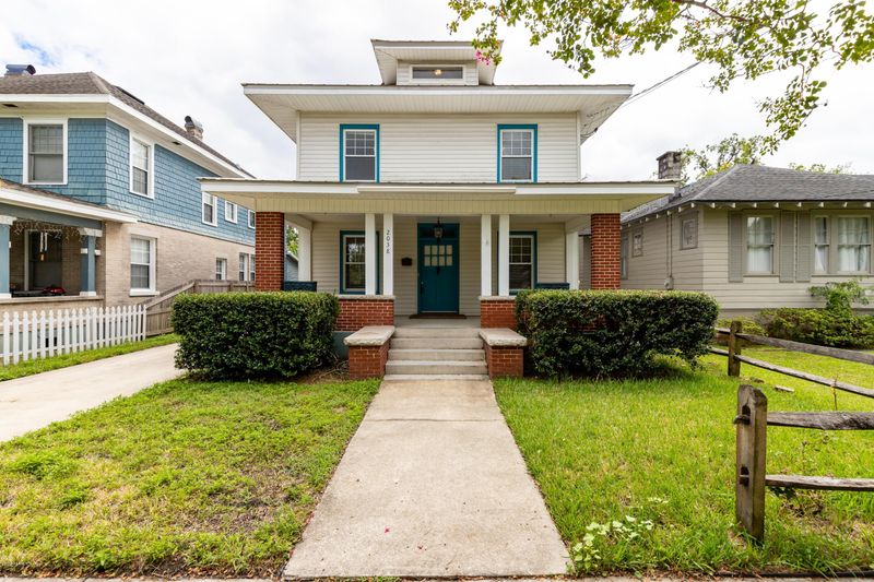 2038 College St, Jacksonville, FL 32204