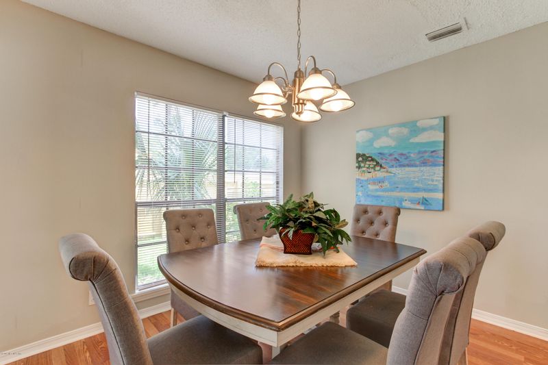 2039 Bent Pine Ct, Jacksonville, FL 32246