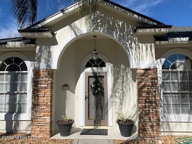 204 Crooked Ct, St Johns, FL 32259