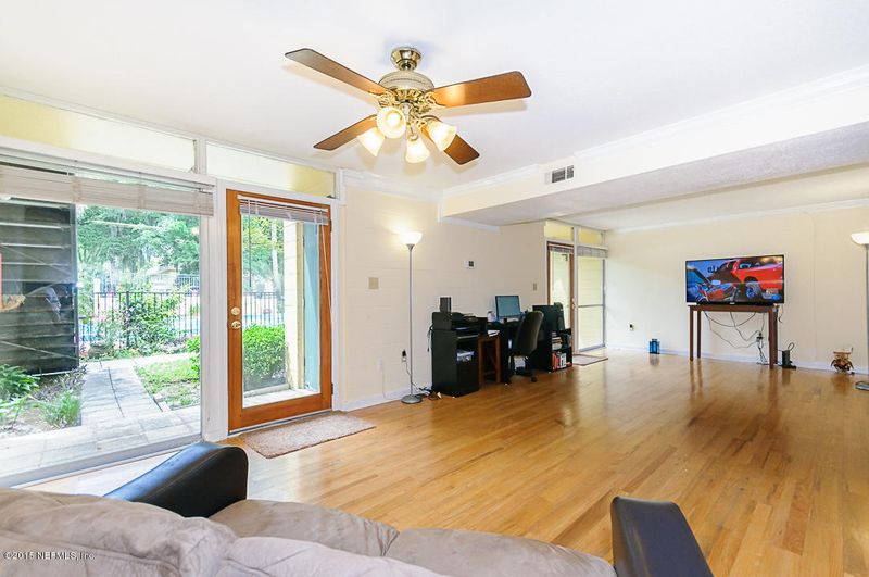 2043 Dunsford Ter #15, Jacksonville, FL 32207