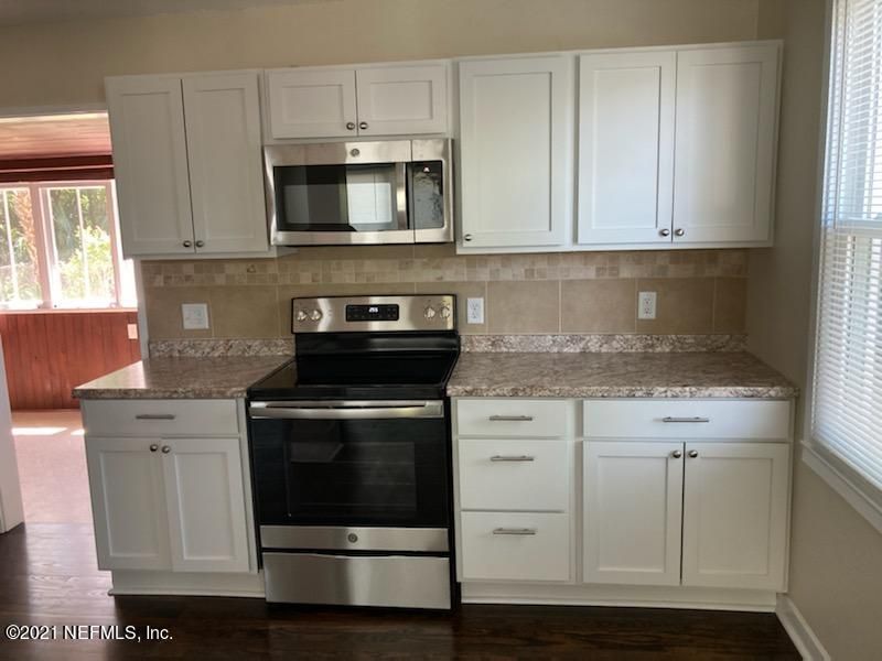 2044 Huntsford Rd, Jacksonville, FL 32207
