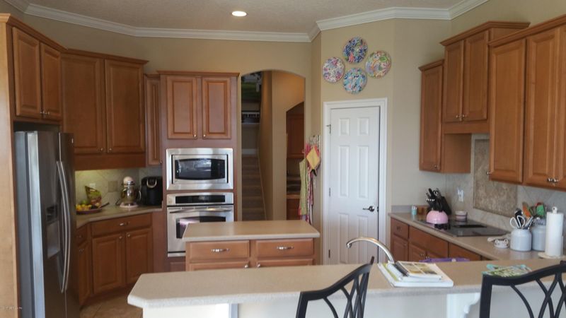 2047 Castle Point Ct, Fleming Island, FL 32003