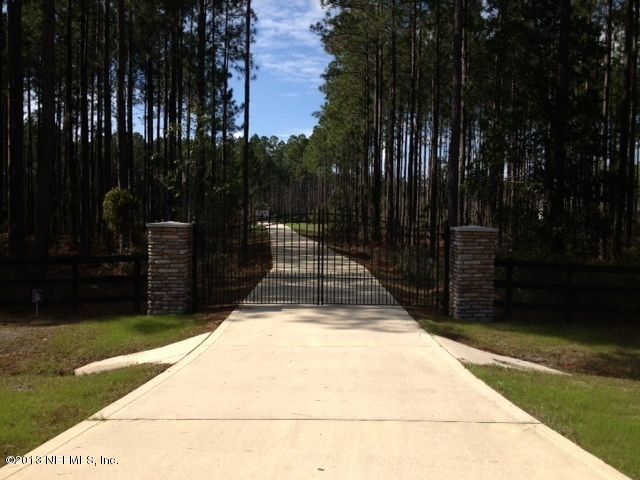 205 Martell Ct, St Johns, FL 32259