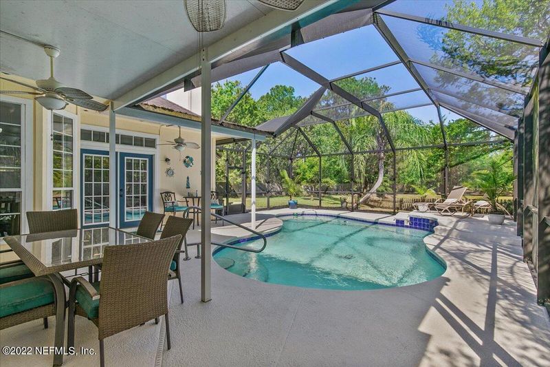 205 Nottingham Dr, St Johns, FL 32259