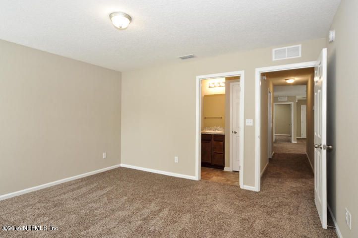 2054 Wilson Ave, Jacksonville, FL 32207