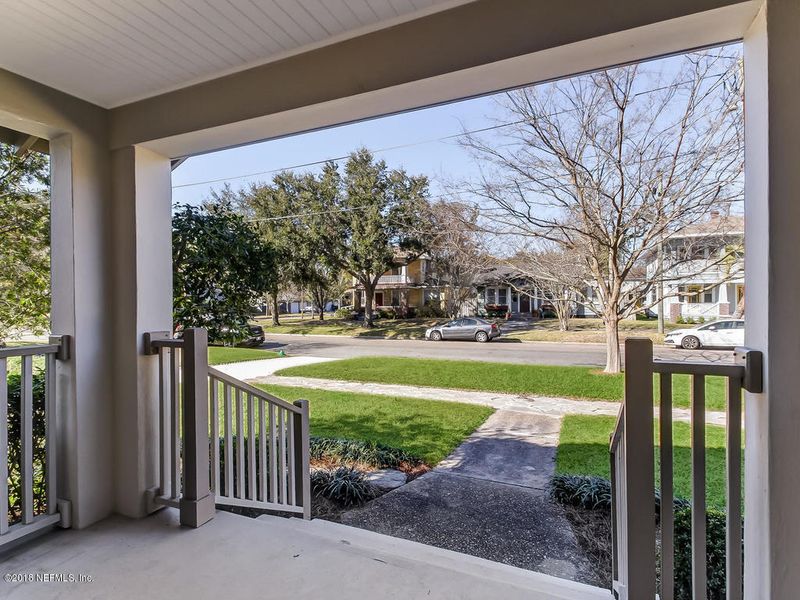 2056 Myra St, Jacksonville, FL 32204