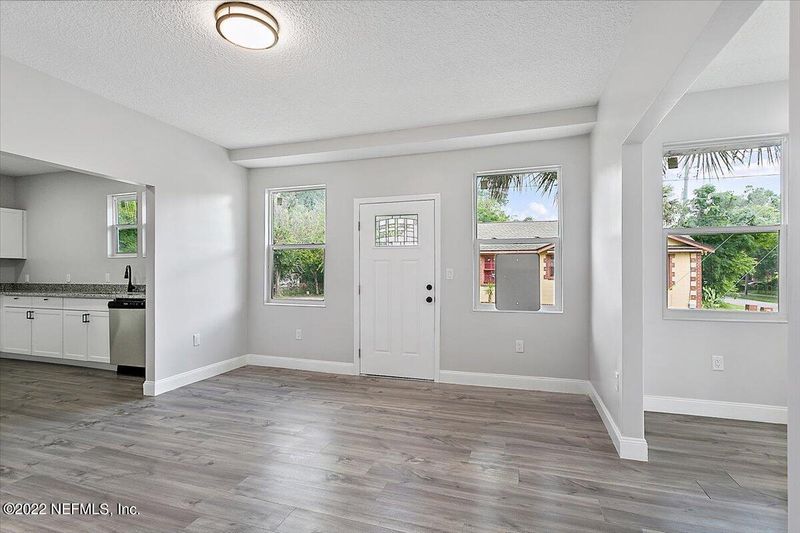 2056 N Davis St, Jacksonville, FL 32209