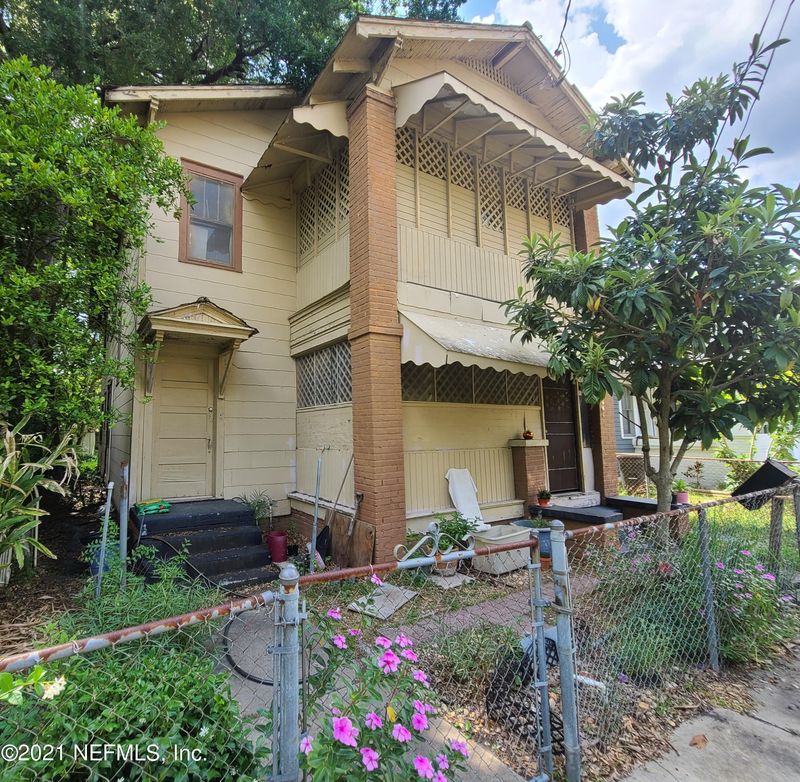 2056 Redwing St, Jacksonville, FL 32206