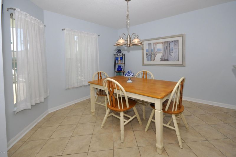 206 16th St #B, St Augustine, FL 32080
