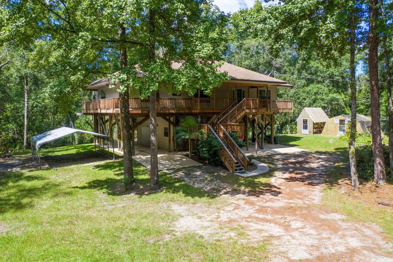2060 Falcon Run Ln S, Middleburg, FL 32068