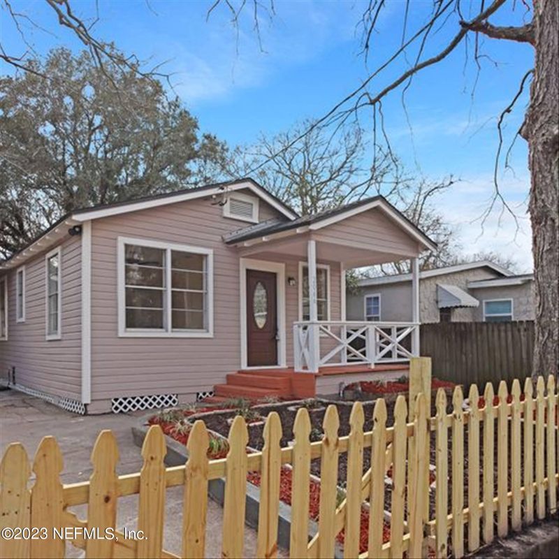 2066 Woodside St, Jacksonville, FL 32209