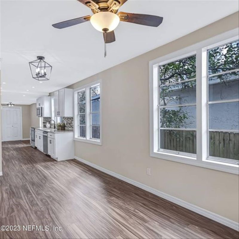 2066 Woodside St, Jacksonville, FL 32209