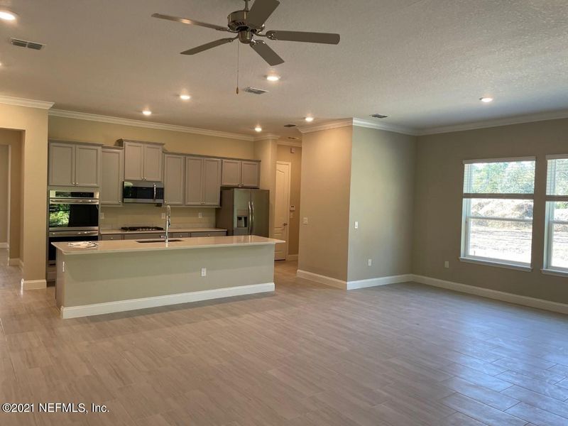 207 Dosel Ln, St Augustine, FL 32095