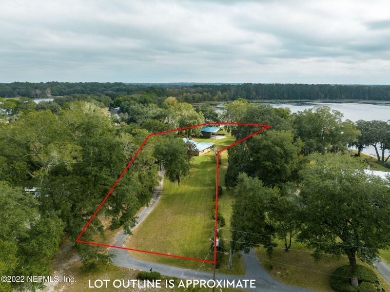 207 SE 34th St, Keystone Heights, FL 32666