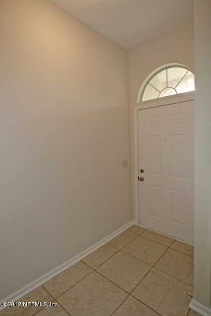 2071 Corona Ct, Jacksonville, FL 32224