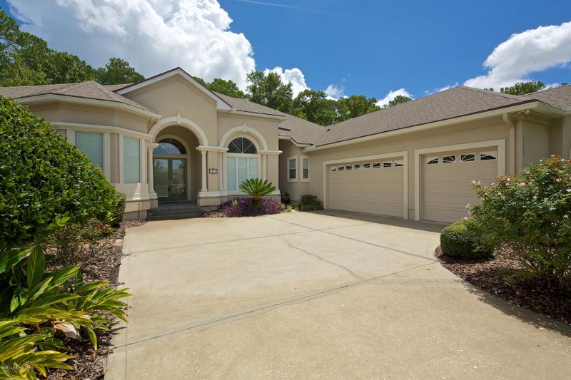 2072 Crown Dr, St Augustine, FL 32092