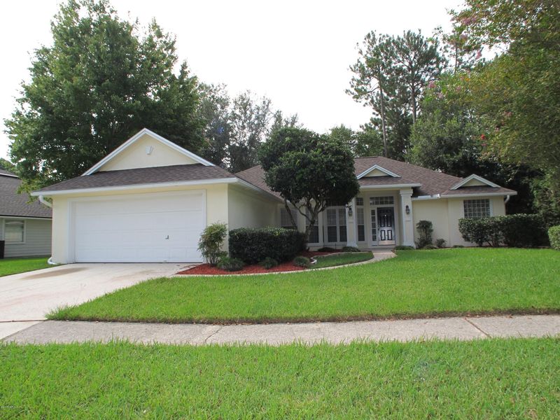 2079 Water Crest Dr, Fleming Island, FL 32003