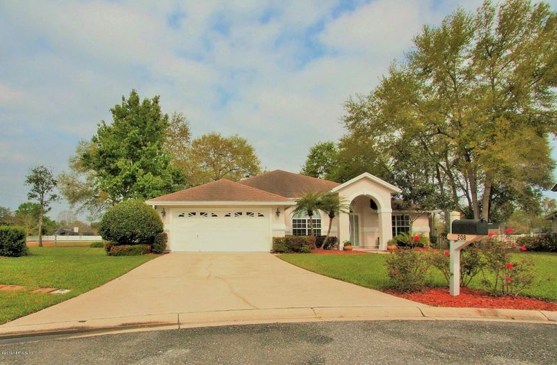 208 Box Hall Ct, St Johns, FL 32259