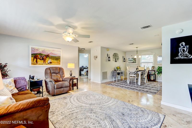208 Evergreen Ln, Middleburg, FL 32068