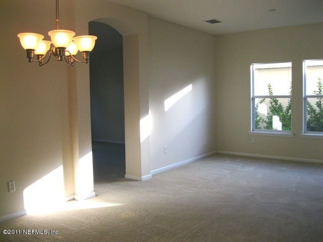 208 Thornloe Dr, St Johns, FL 32259