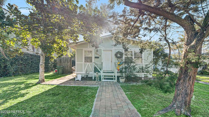 209 Arpieka Ave, St Augustine, FL 32080
