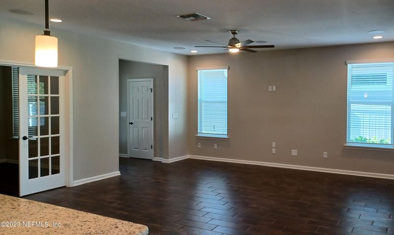 209 Cloverbrook Rd, St Johns, FL 32259