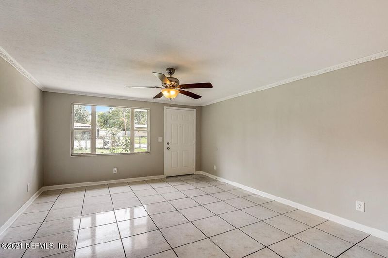 209 Mercury Dr, Orange Park, FL 32073