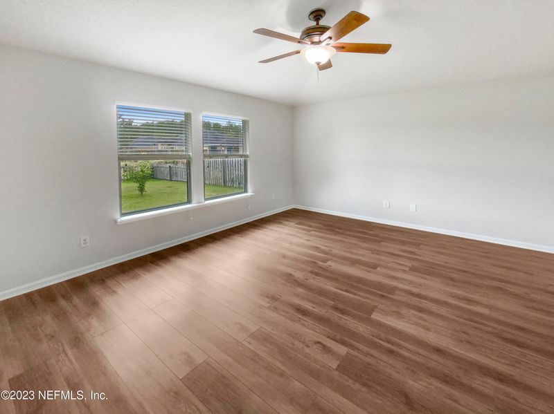 2091 Creekmont Dr, Middleburg, FL 32068