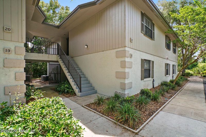 21 Catalonia Ct, St Augustine, FL 32086