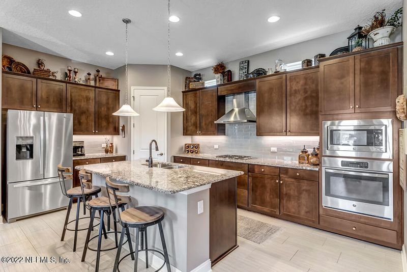 21 Cortona Ln, Ponte Vedra, FL 32081