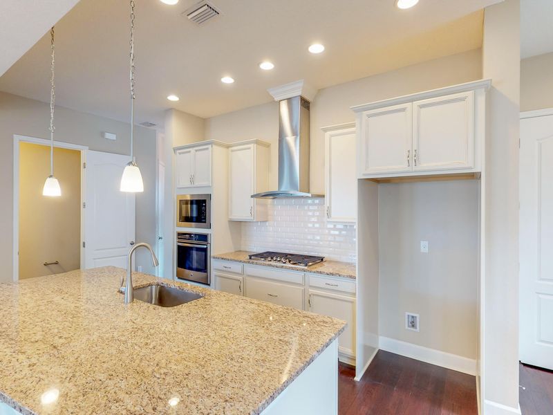 21 Spindrift Ct, St Augustine, FL 32092
