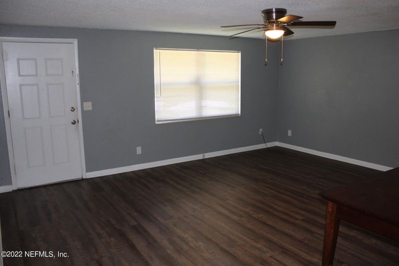 210 Mercury Dr, Orange Park, FL 32073
