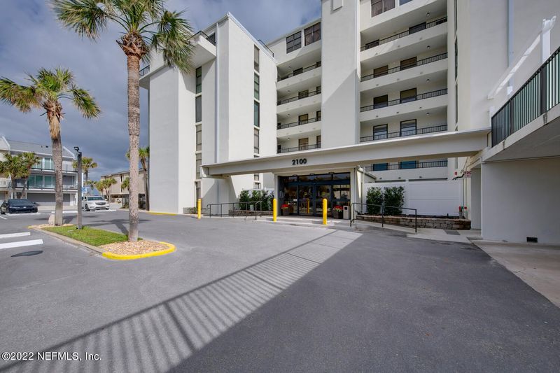 2100 Ocean Dr #5-E, Jacksonville Beach, FL 32250