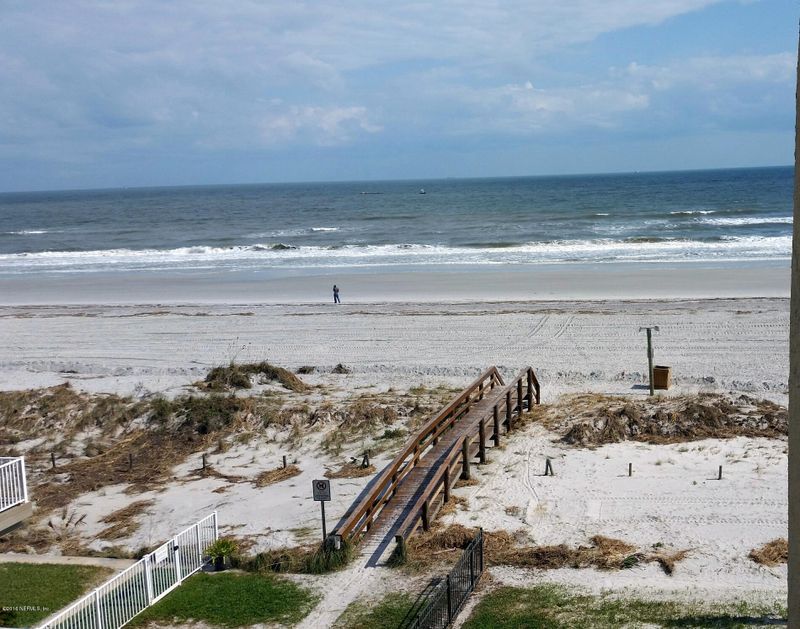 2100 Ocean Dr S #4F, Jacksonville Beach, FL 32250