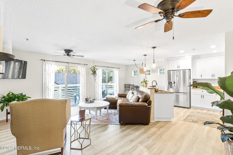 2104 Marsh Point Rd, Neptune Beach, FL 32266