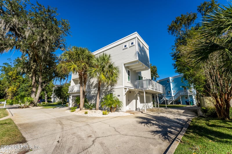2109 Bartolome Rd, Neptune Beach, FL 32266