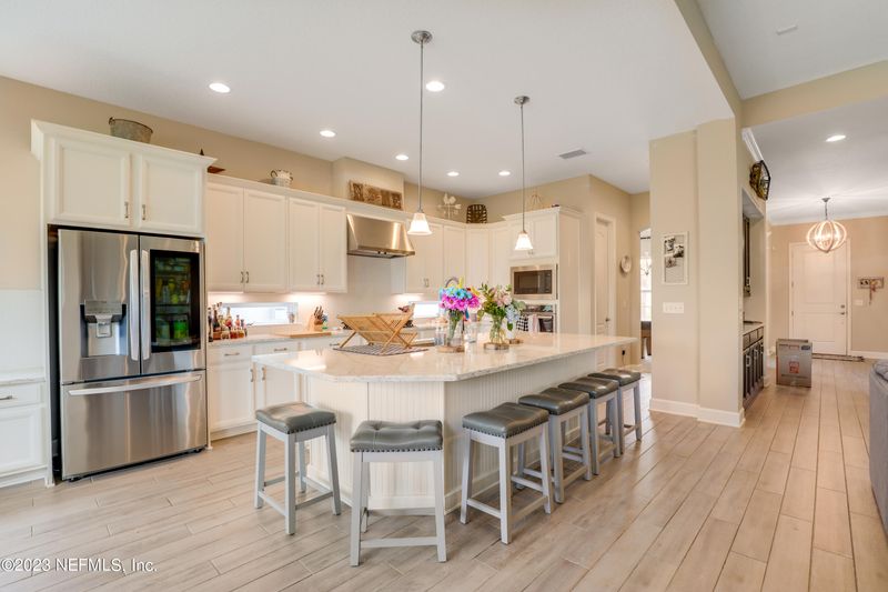 211 Chancellor Ct, St Johns, FL 32259